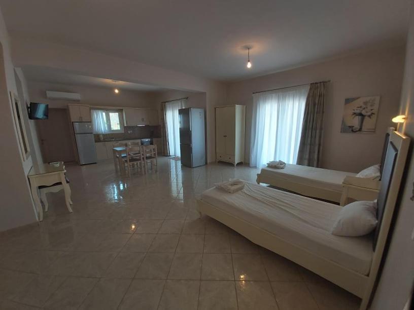 Konstantinos Apartments Аммудия Экстерьер фото