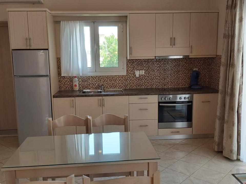 Konstantinos Apartments Аммудия Номер фото
